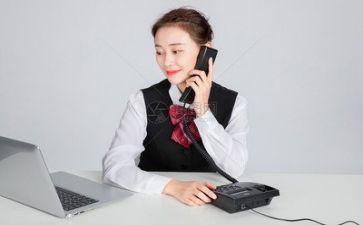 客服半年度总结优秀6篇