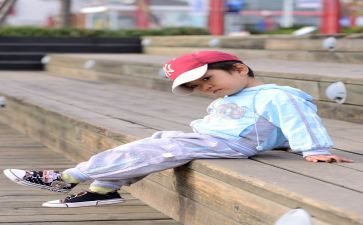 男孩的雨读后感7篇