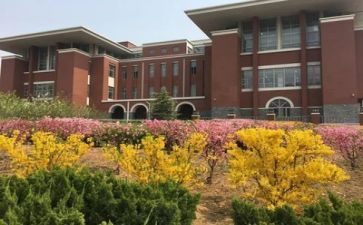 听校园安全管理心得体会8篇
